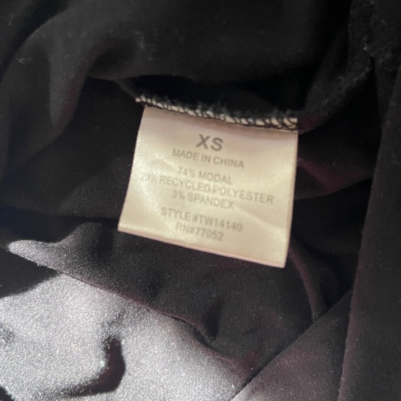 Black V Neck Dress - Picture 4 of 6